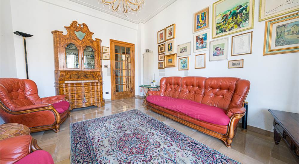 salone