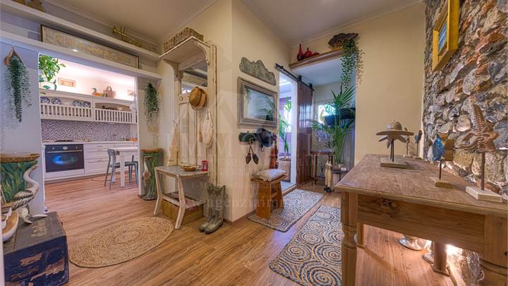 💎 IL GIOIELLO DELLA PEDONALE: LUSSO, STORIA E MARE A 50 METRI!